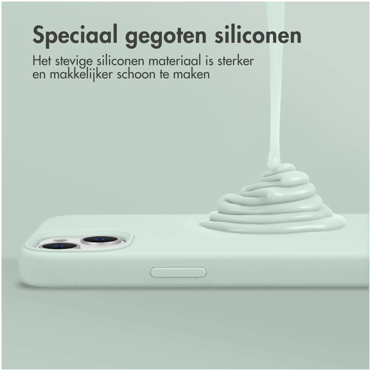 Accezz Liquid Silicone Backcover iPhone 15 Pro Max Lichtblauw