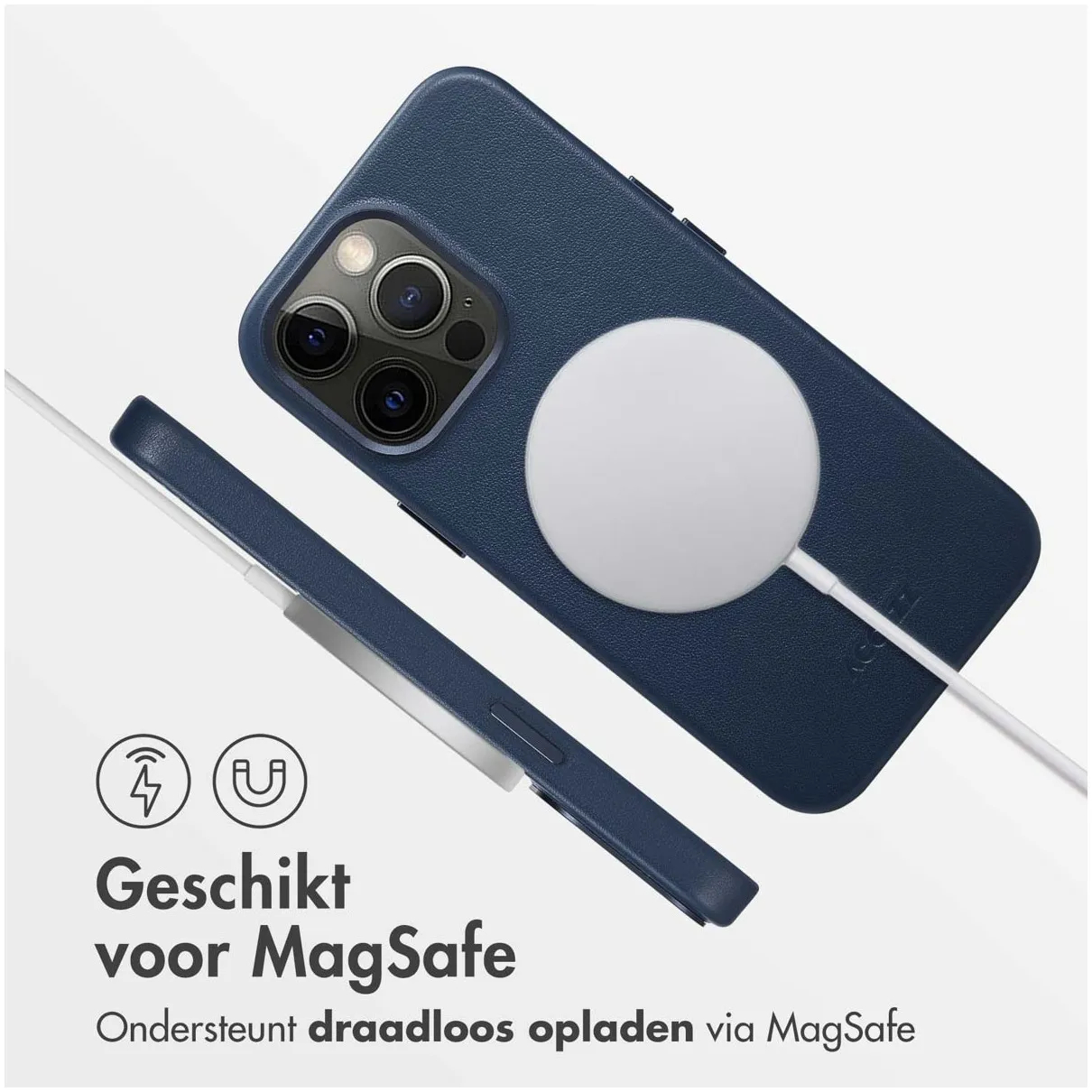 Accezz MagSafe Leather Backcover iPhone 13 Pro Blauw