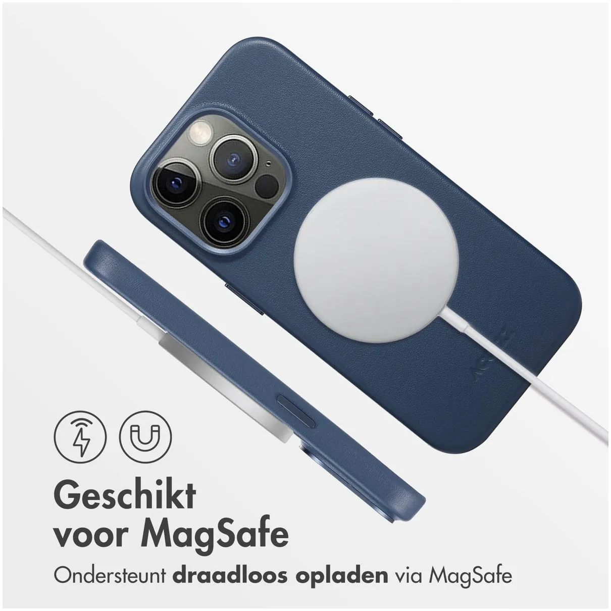 Accezz MagSafe Leather Backcover iPhone 14 Pro Blauw