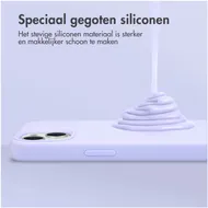 Accezz Liquid Silicone Backcover met MagSafe iPhone 16 Paars