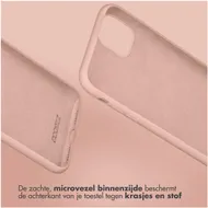 Accezz Liquid Silicone Backcover voor Samsung Galaxy S25 Plus Roze