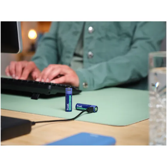 Trust Via USB-C oplaadbare AA-batterijen (2 stuks)