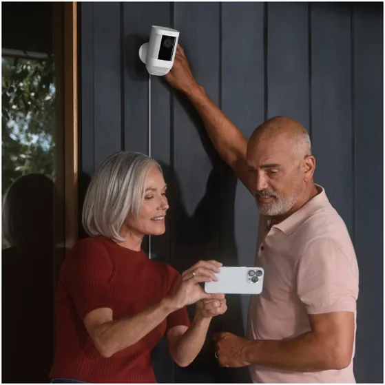 Ring Spotlight Cam Pro, Plug-in EU Wit