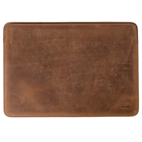 Accezz Leather hoes voor MacBook 16 inch Lichtbruin