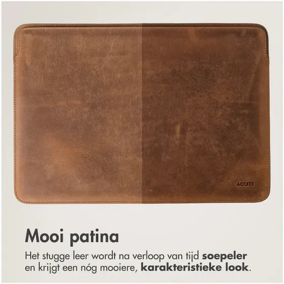 Accezz Leather hoes voor MacBook 16 inch Lichtbruin