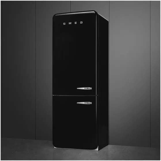Smeg FAB38LBL6 Zwart