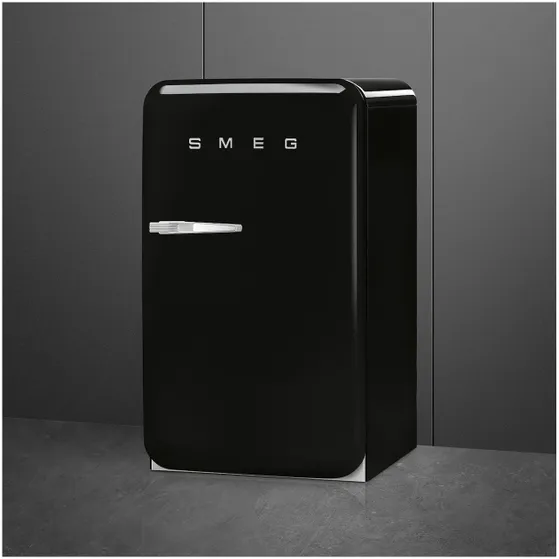 Smeg FAB10HRBL6 Zwart