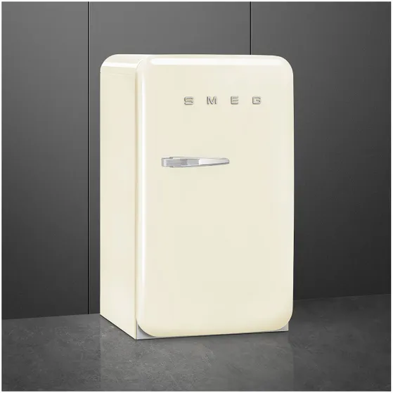 Smeg FAB10HRCR6 Creme