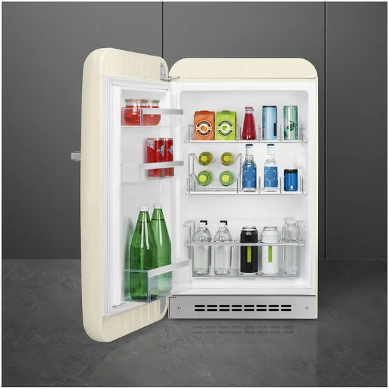 Smeg FAB10HLCR6 Creme