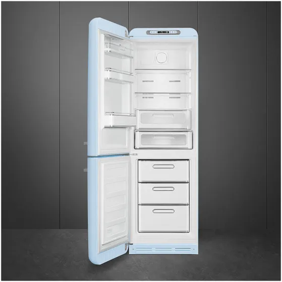 Smeg FAB32LPB6 Pastelblauw