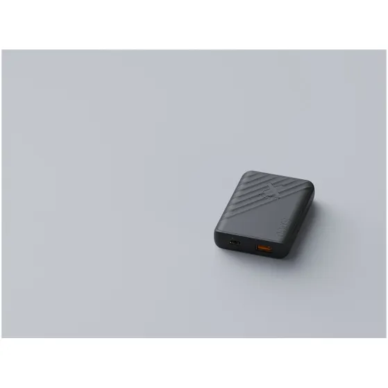 Xtorm Go2 Power Pack 5000 mAh Zwart