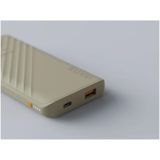 Xtorm Go2 Power Pack 10000 mAh Beige