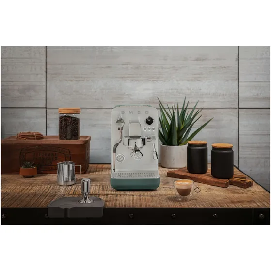 Smeg EMC02EGMEU Donkergroen