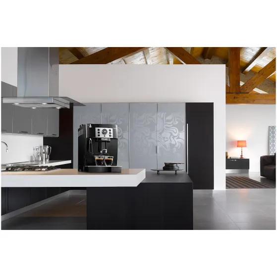 DeLonghi ECAM20.110.B Zwart
