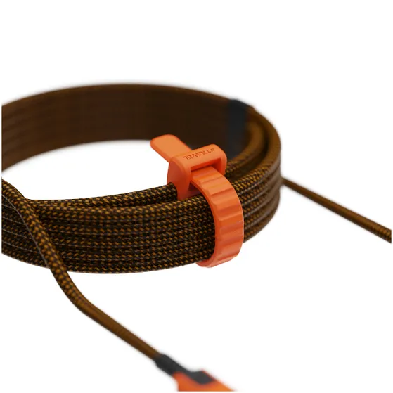 Xtorm Xtreme USB-A / Lightning kabel 1,5m Zwart/oranje