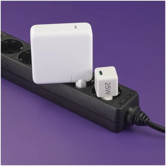 Hama Fast Charger USB-C PD/Qualcomm® Super-Mini Charger 25 W Wit