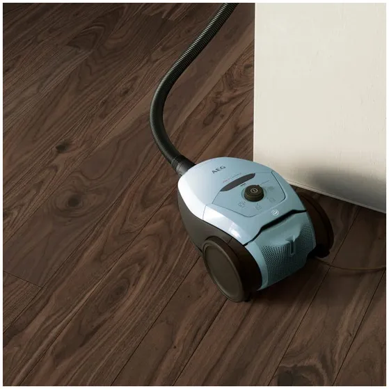 AEG VX82-1-4MB Blauw