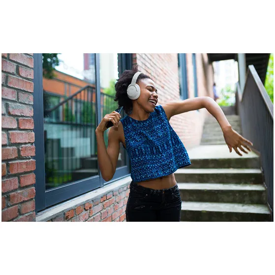 JBL Tune 777NC Zwart