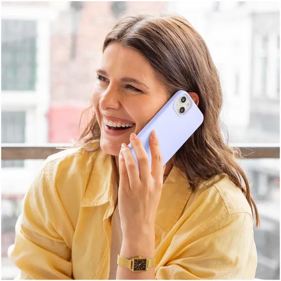 Accezz Liquid Silicone Backcover met MagSafe iPhone 15 Paars