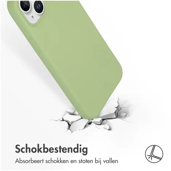 Accezz Liquid Silicone Backcover met MagSafe iPhone 15 Plus Groen