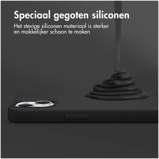 Accezz Liquid Silicone Backcover met MagSafe iPhone 15 Plus Zwart