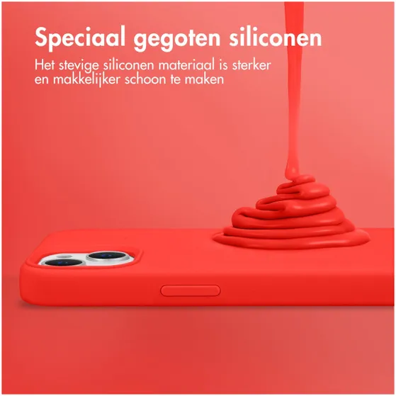 Accezz Liquid Silicone Backcover met MagSafe iPhone 15 Plus Rood
