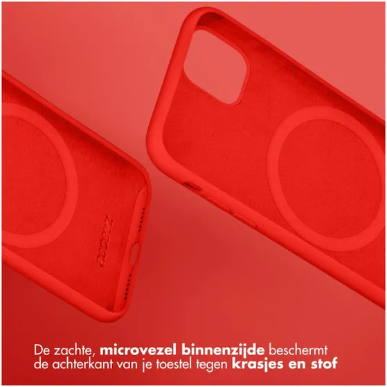 Accezz Liquid Silicone Backcover met MagSafe iPhone 15 Plus Rood