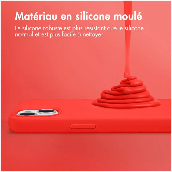 Accezz Liquid Silicone Backcover met MagSafe iPhone 15 Plus Rood
