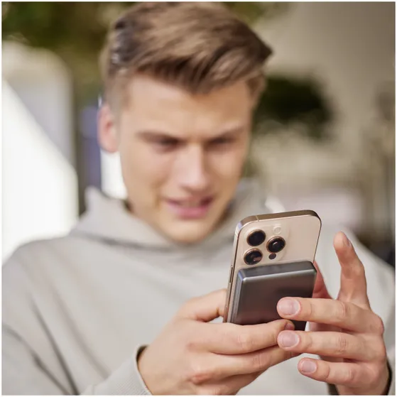 Intenso Magnetic Wireless Powerbank MW10000 Grijs