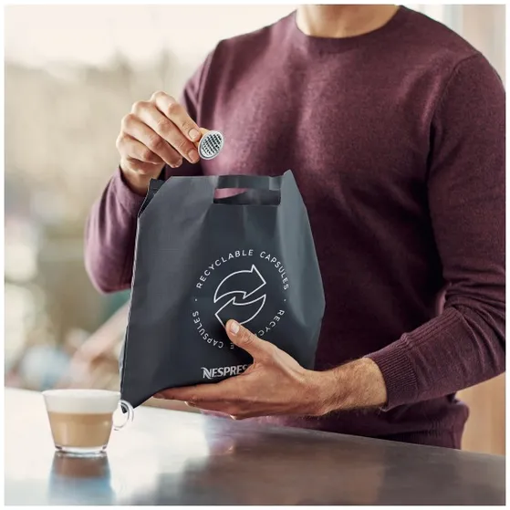 Sage Nespresso  CREATISTA PLUS SNE800BTR2ENL1 Zwart