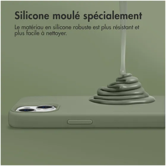 Accezz Liquid Silicone Backcover met MagSafe voor Samsung Galaxy S25 Groen