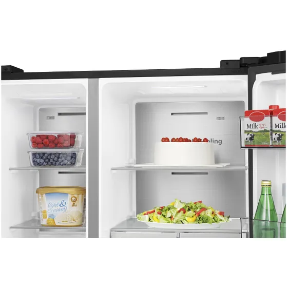 Hisense RS818N4TFC Zwart