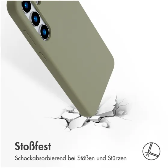 Accezz Liquid Silicone Backcover met MagSafe voor Samsung Galaxy S25 Plus Groen