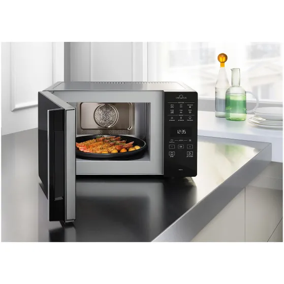 Whirlpool MCP 349 SL Zwart
