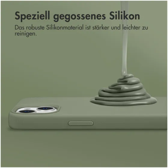 Accezz Liquid Silicone Backcover met MagSafe voor Samsung Galaxy S25 Ultra Groen