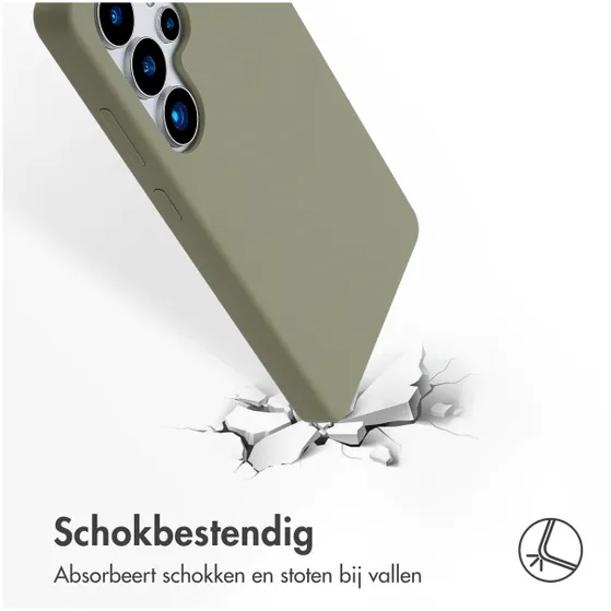 Accezz Liquid Silicone Backcover met MagSafe voor Samsung Galaxy S25 Ultra Groen