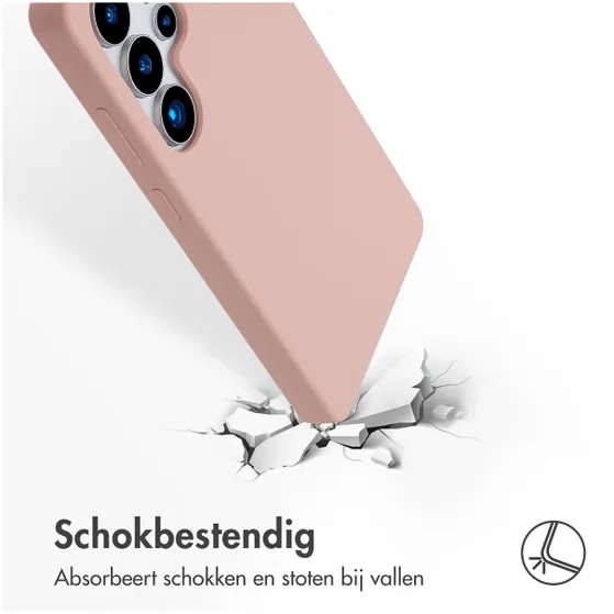 Accezz Liquid Silicone Backcover met MagSafe voor Samsung Galaxy S25 Ultra Roze