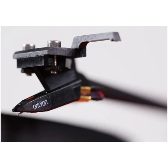 Pro-Ject VT-E BT R Zwart