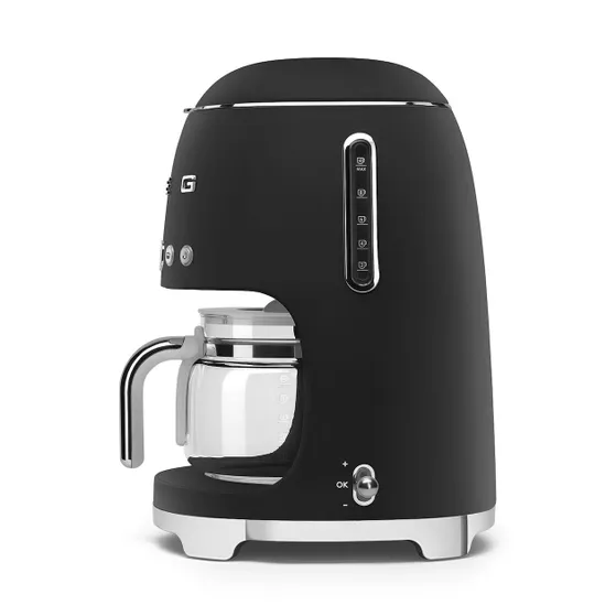 Smeg DCF02BLMEU Mat zwart