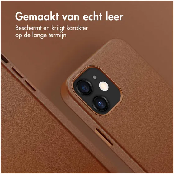 Accezz MagSafe Leather Backcover iPhone 12 (Pro) Bruin