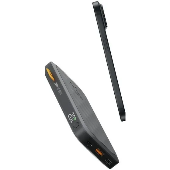 Xtorm Fuel Series Power Pack 20 W 10.000 mAh Zwart