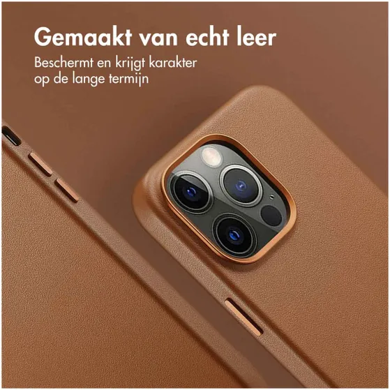 Accezz MagSafe Leather Backcover iPhone 14 Pro Max Bruin