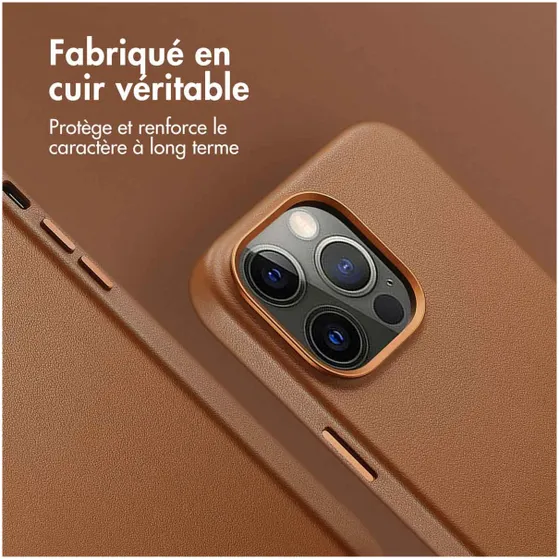 Accezz MagSafe Leather Backcover iPhone 14 Pro Max Bruin