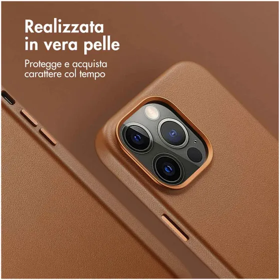 Accezz MagSafe Leather Backcover iPhone 14 Pro Max Bruin
