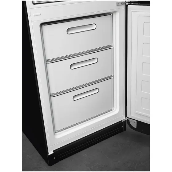 Smeg FAB32RBLM6 Mat zwart