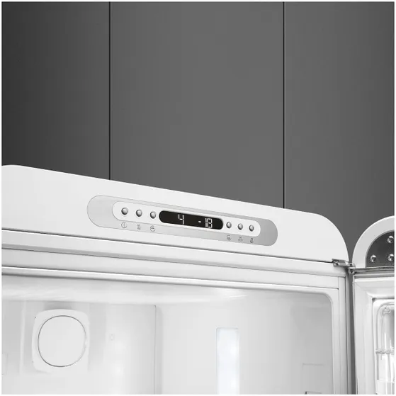 Smeg FAB32RWHM6 Mat wit
