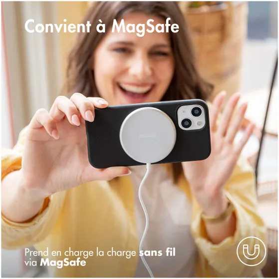 Accezz Liquid Silicone Backcover met MagSafe iPhone 13 Mini Zwart