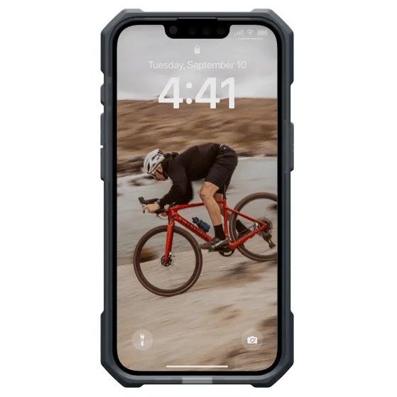 UAG Essential Armor MagSafe voor Apple iPhone 16e Donkergrijs