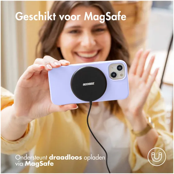 Accezz Liquid Silicone Backcover met MagSafe iPhone 16 Paars