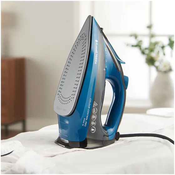 Russell Hobbs Colour Control Pro Iron